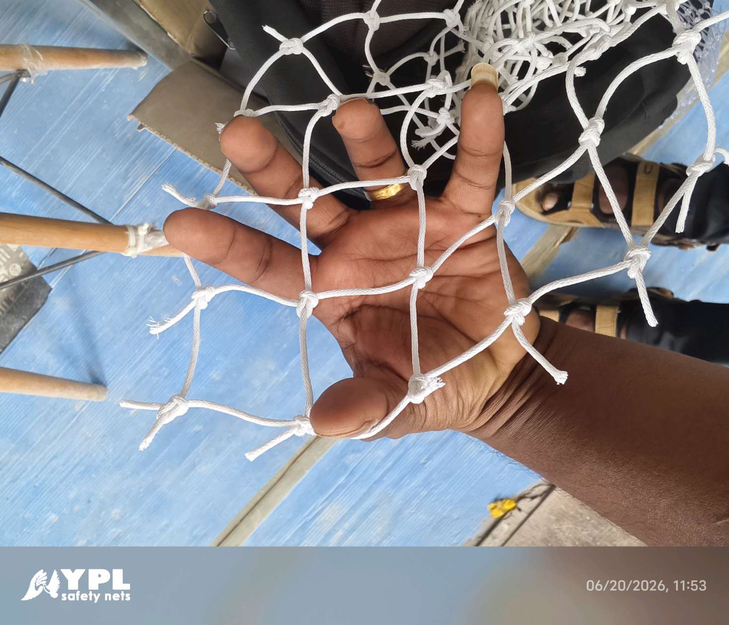 3mm heavy duty nylon net knots and twine close up